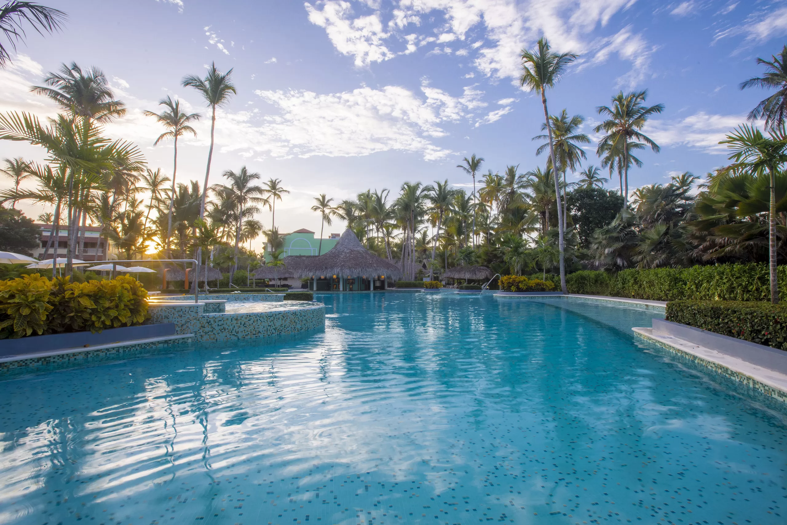 Alberca El Secreto en TRS Yucatán Hotel